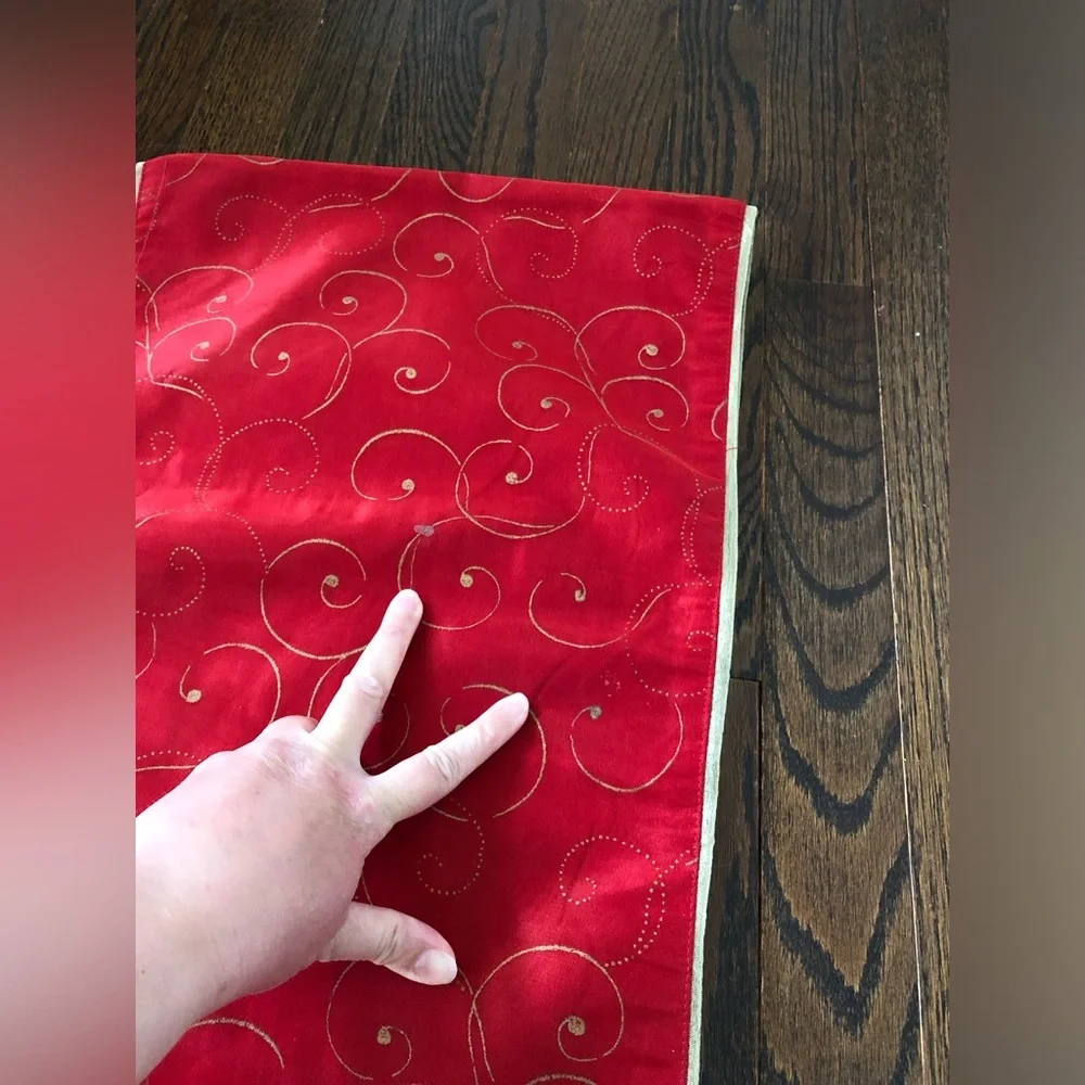 Pier 1 Imports 13”x72” Red/Gold/Green Christmas Trees Appliqué Table Runner